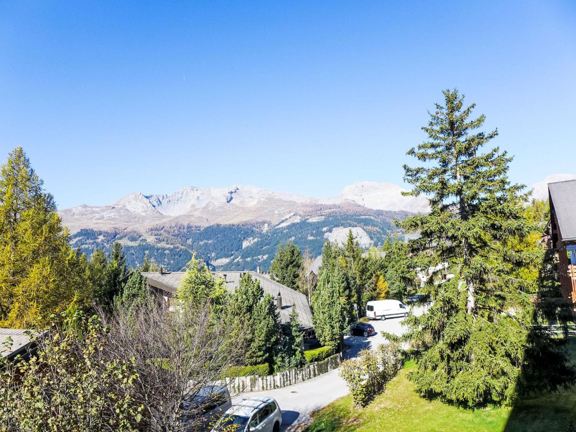 Apartment La Verdure Est N-22 By Interhome Crans-Montana Bagian luar foto